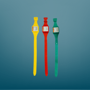 SenseBT-222 – Battery-Powered Wireless Temperature Sensor SenseLive SenseBT-222 battery-powered wireless temperature sensor mounted on a copper busbar, providing up to five years of maintenance-free thermal monitoring via Edge8000